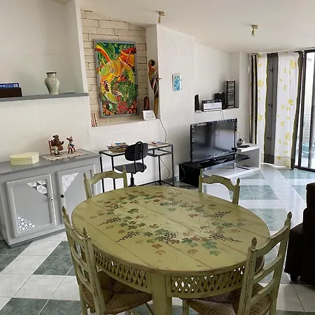 Apartment Le Grenier D'annick Villefort (Lozere)