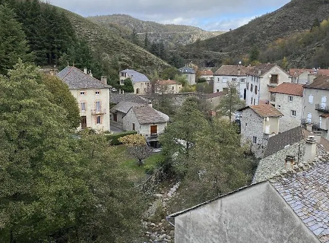 Le Grenier D'annick Lejlighed Villefort (Lozere)